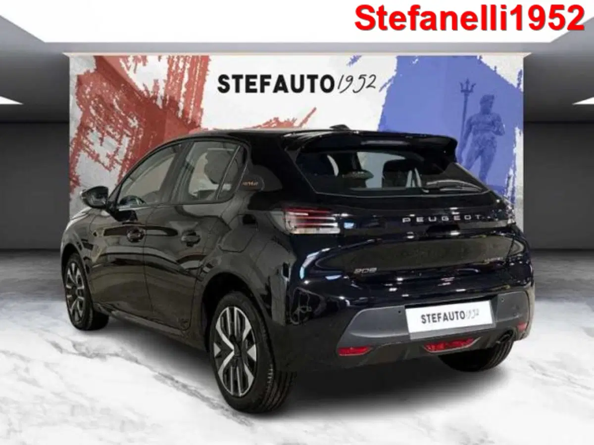 Peugeot 208 nuova a Bologna (5)