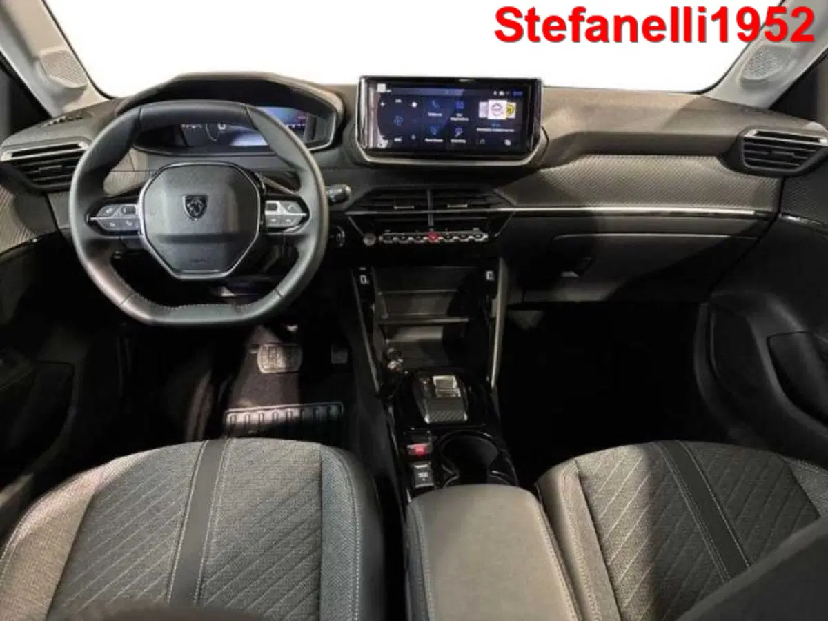 Peugeot 208 nuova a Bologna (13)
