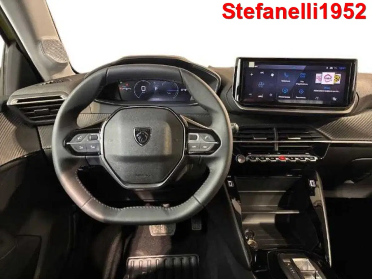 Peugeot 208 nuova a Bologna (14)