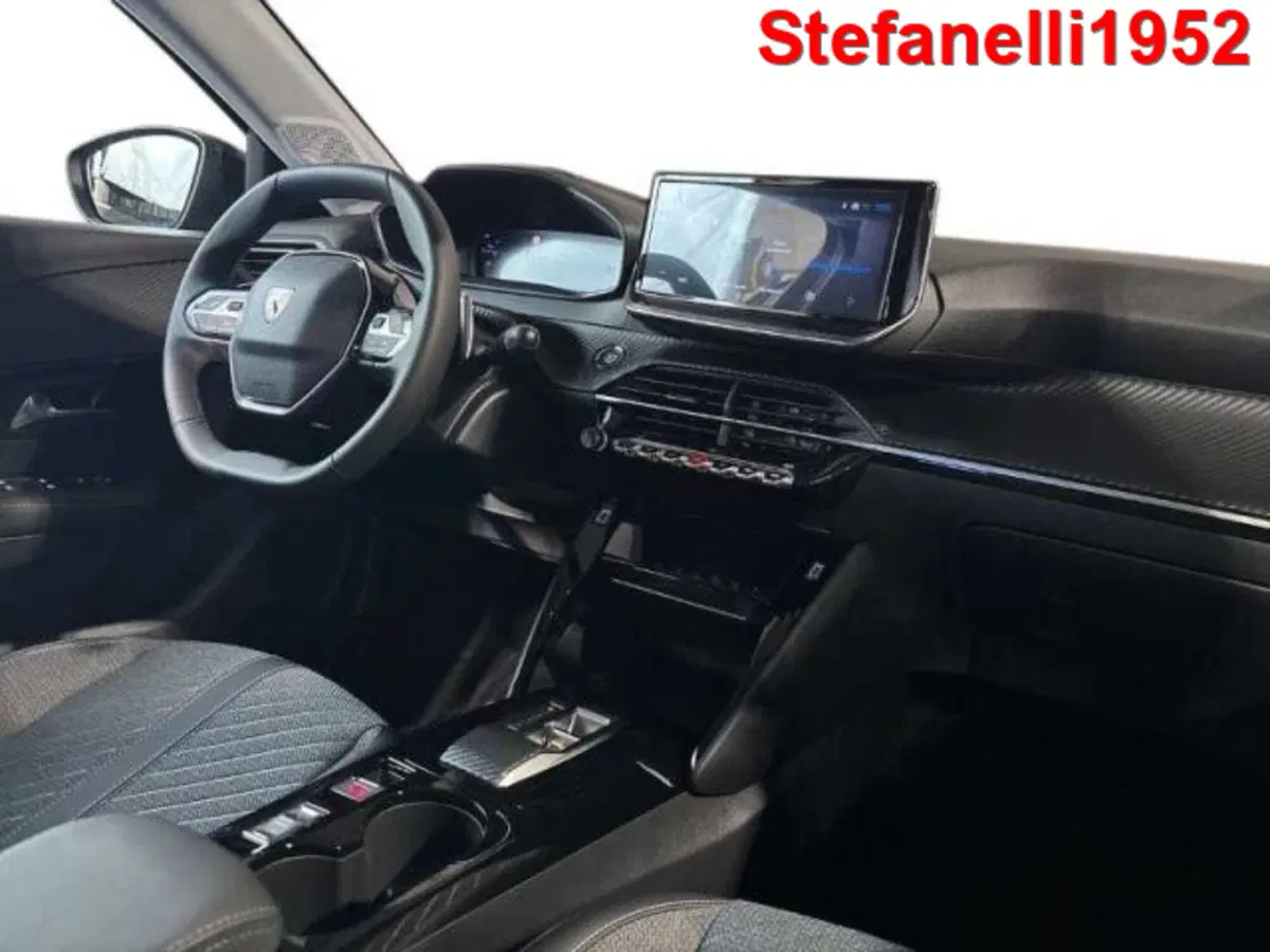 Peugeot 208 nuova a Bologna (15)