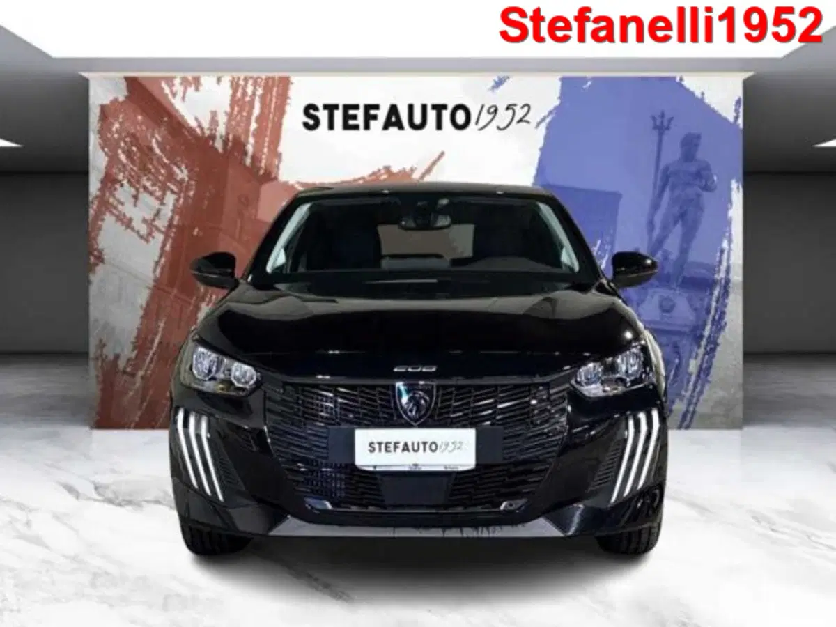 Peugeot 208 nuova a Bologna (4)