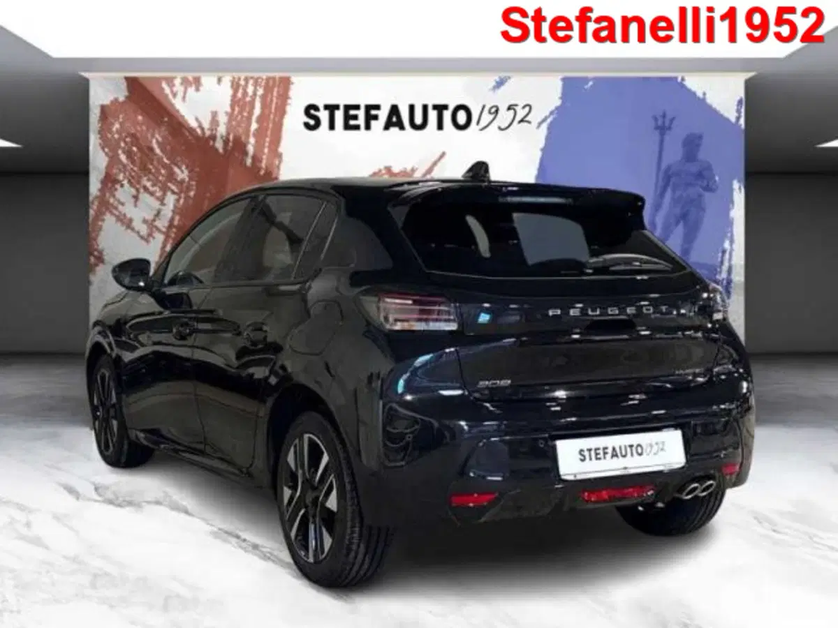 Peugeot 208 nuova a Bologna (5)