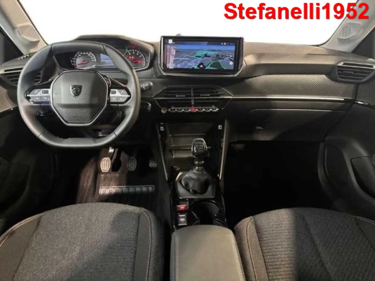 Peugeot 208 nuova a Bologna (13)