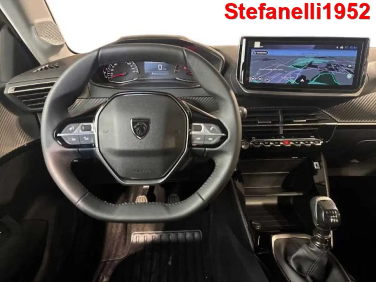 Peugeot 208 nuova a Bologna (14)