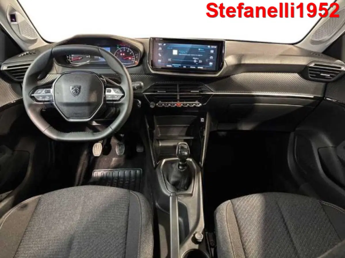 Peugeot 208 nuova a Bologna (13)