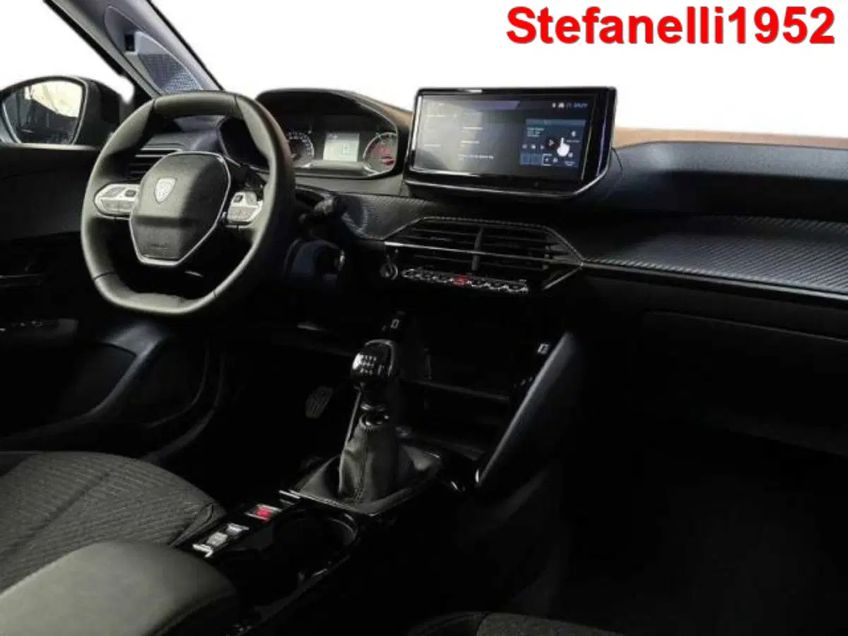 Peugeot 208 nuova a Bologna (15)