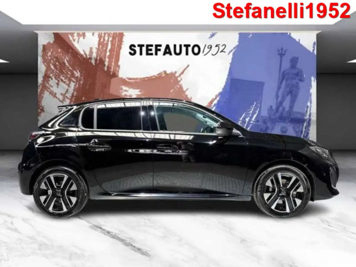 Peugeot 208 nuova a Bologna (2)