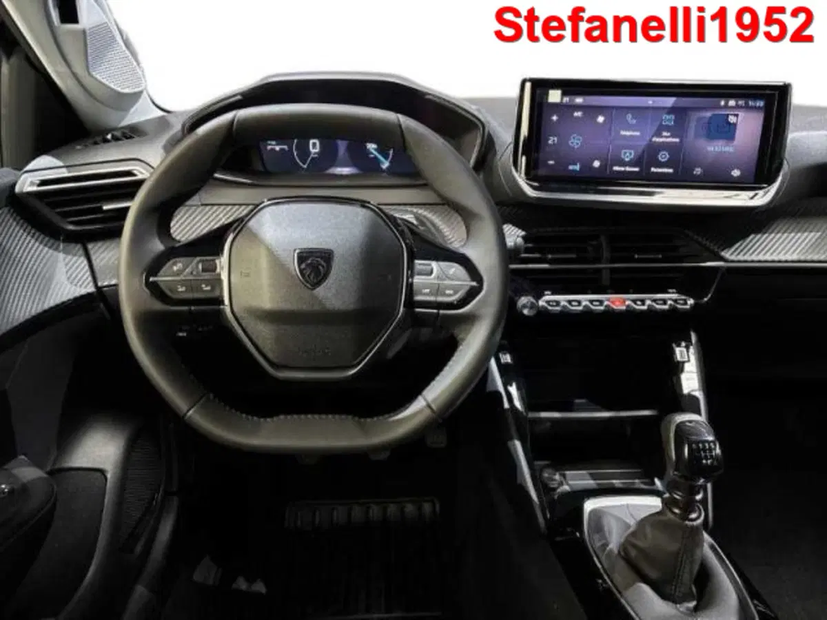 Peugeot 208 nuova a Bologna (14)