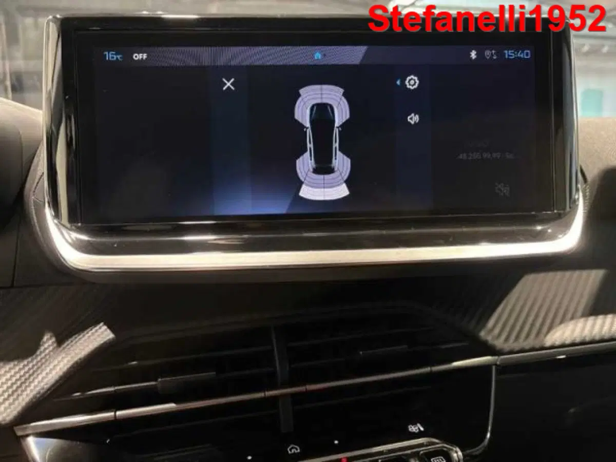 Peugeot 208 nuova a Bologna (12)