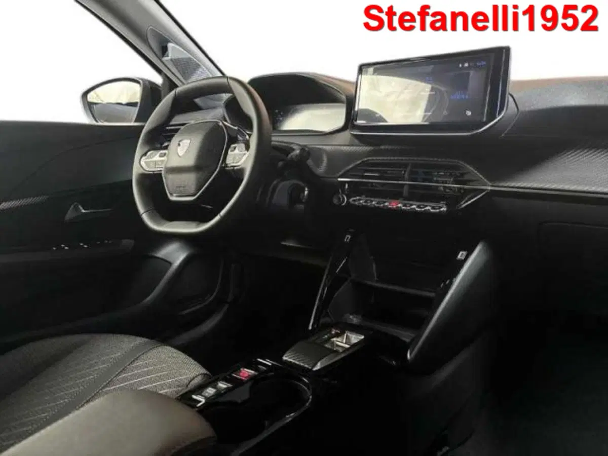 Peugeot 208 nuova a Bologna (15)