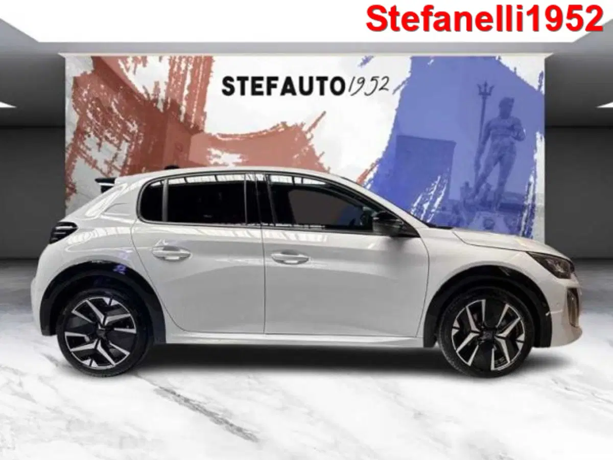 Peugeot 208 nuova a Bologna (2)
