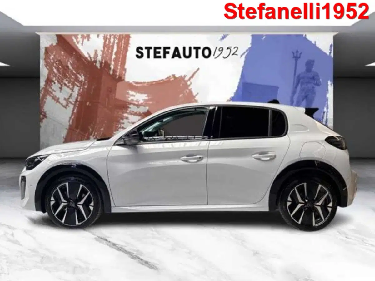 Peugeot 208 nuova a Bologna (3)
