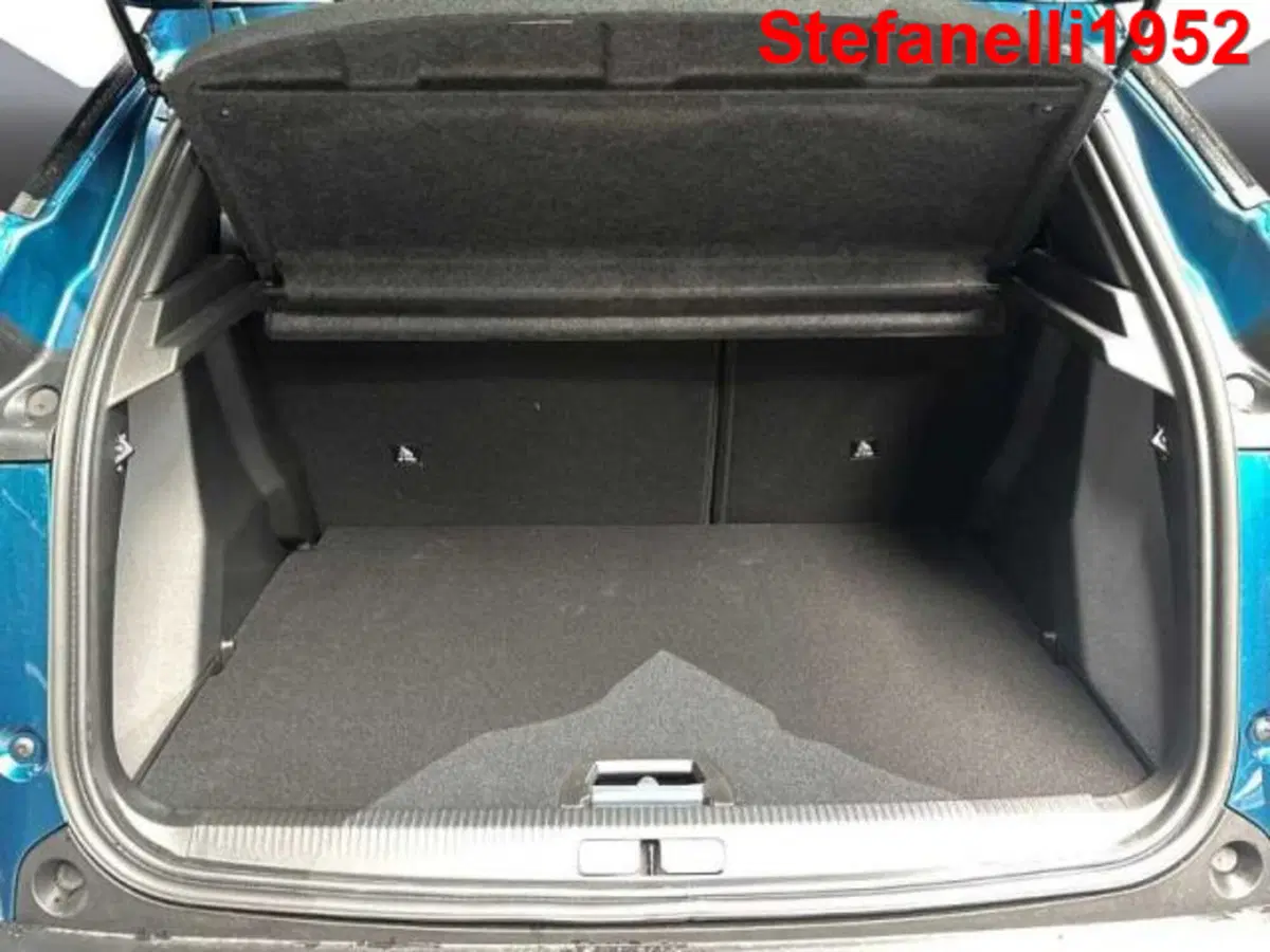 Peugeot 2008 nuova a Bologna (7)