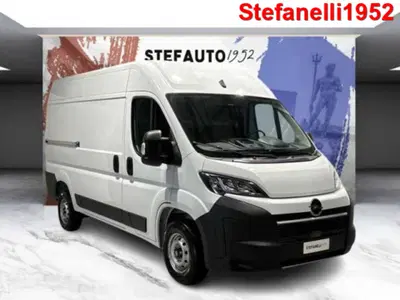 Opel Movano Furgone 35 L2H2 2.2 diesel 140cv S&amp;S semivetrato nuova a Bologna