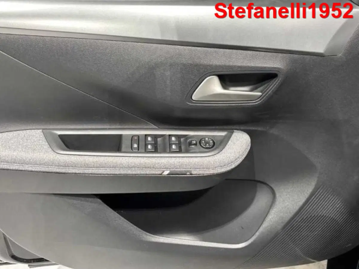 Opel Frontera nuova a Bologna (10)