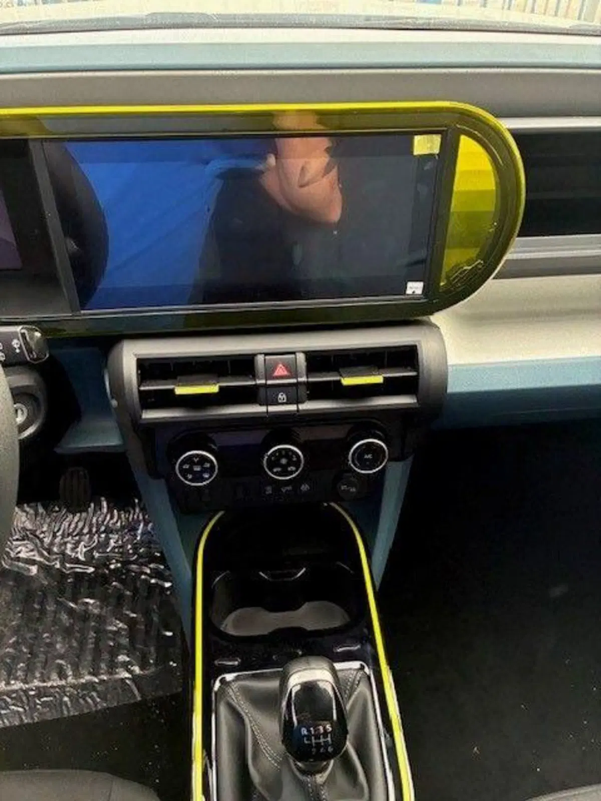 Fiat Grande Panda nuova a Milano (11)