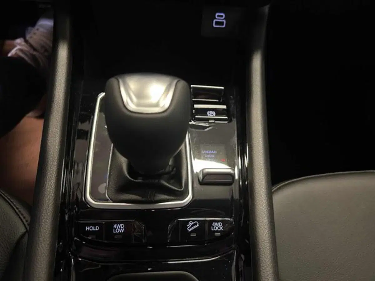 Jeep Compass nuova a Vercelli (18)