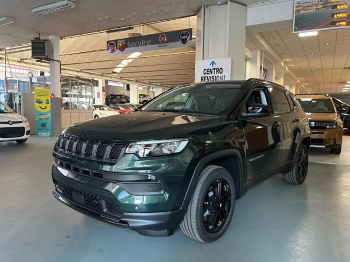 Jeep Compass nuova a Vercelli (3)
