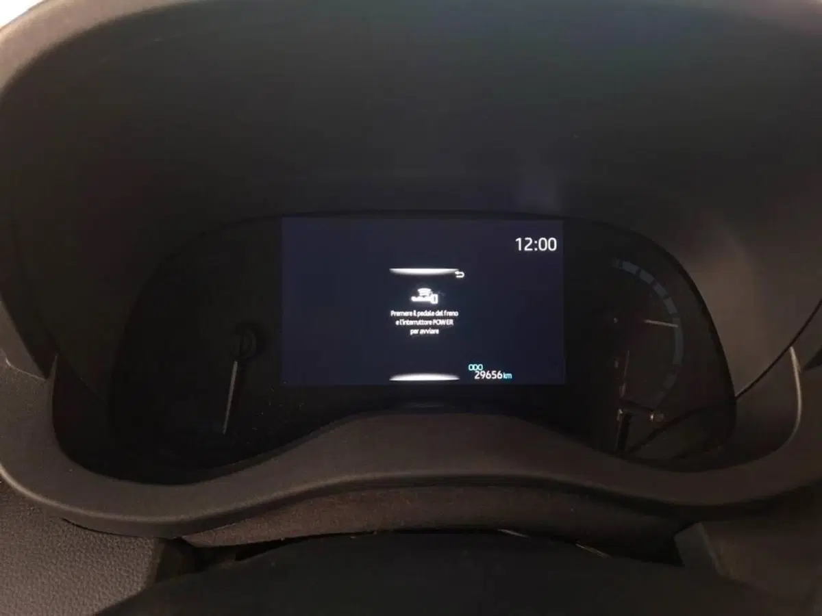 Toyota Yaris Cross usata a Torino (7)