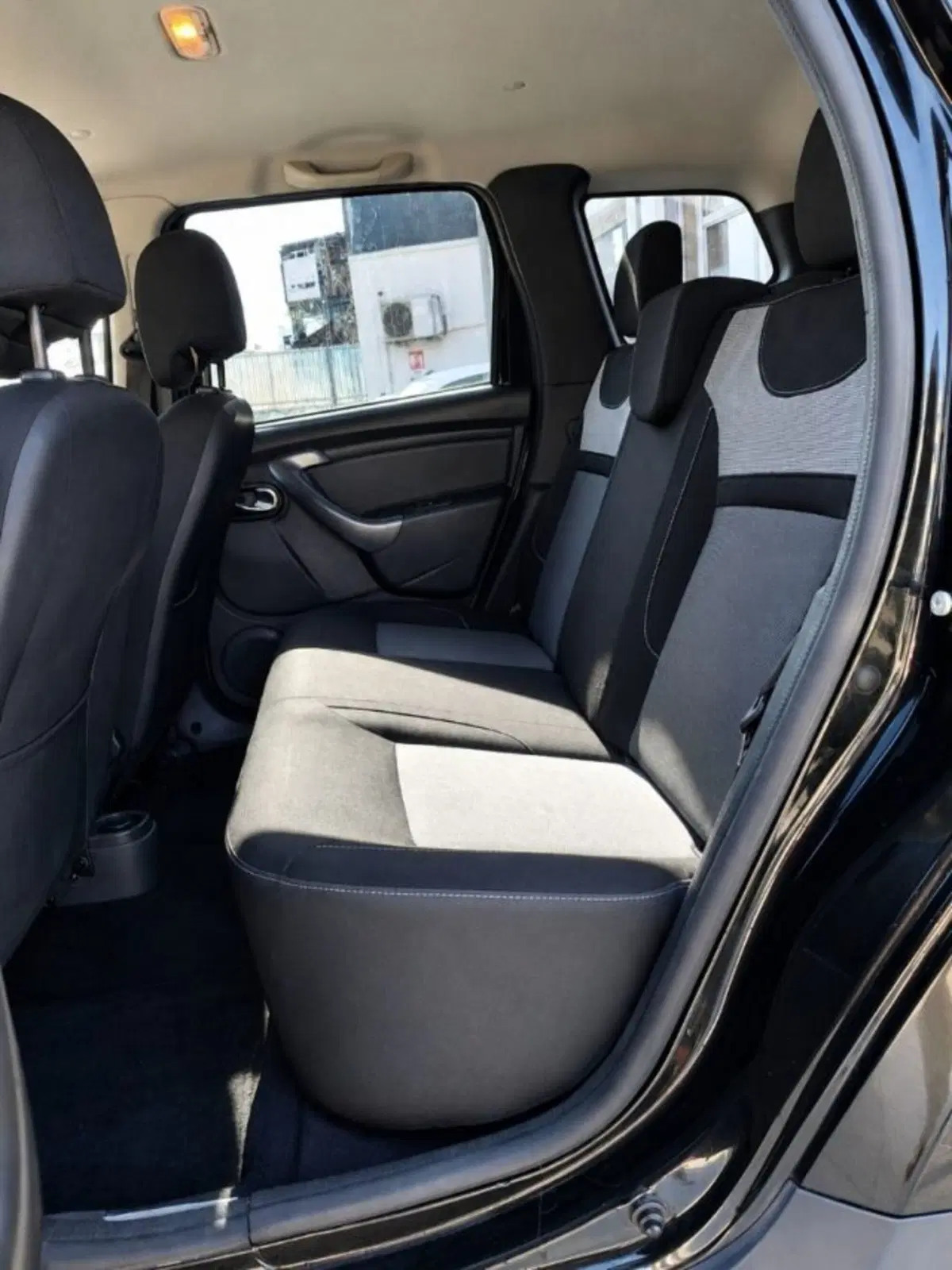 Dacia Duster usata a Firenze (16)