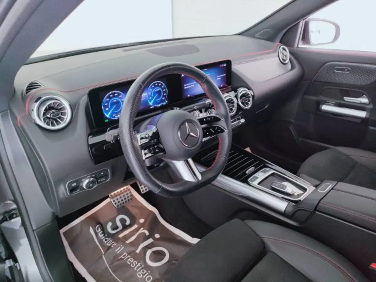Mercedes-Benz EQA usata a Teramo (16)