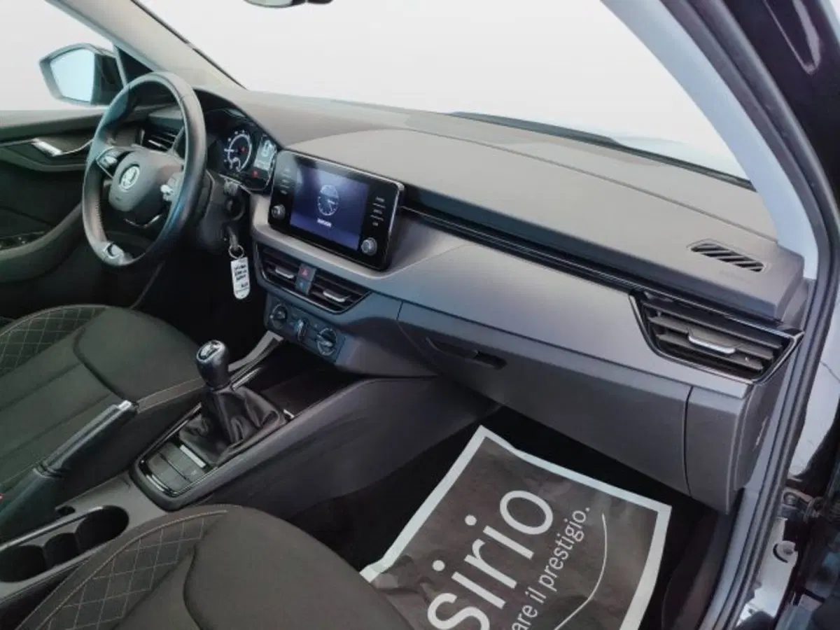 Skoda Kamiq usata a Teramo (12)