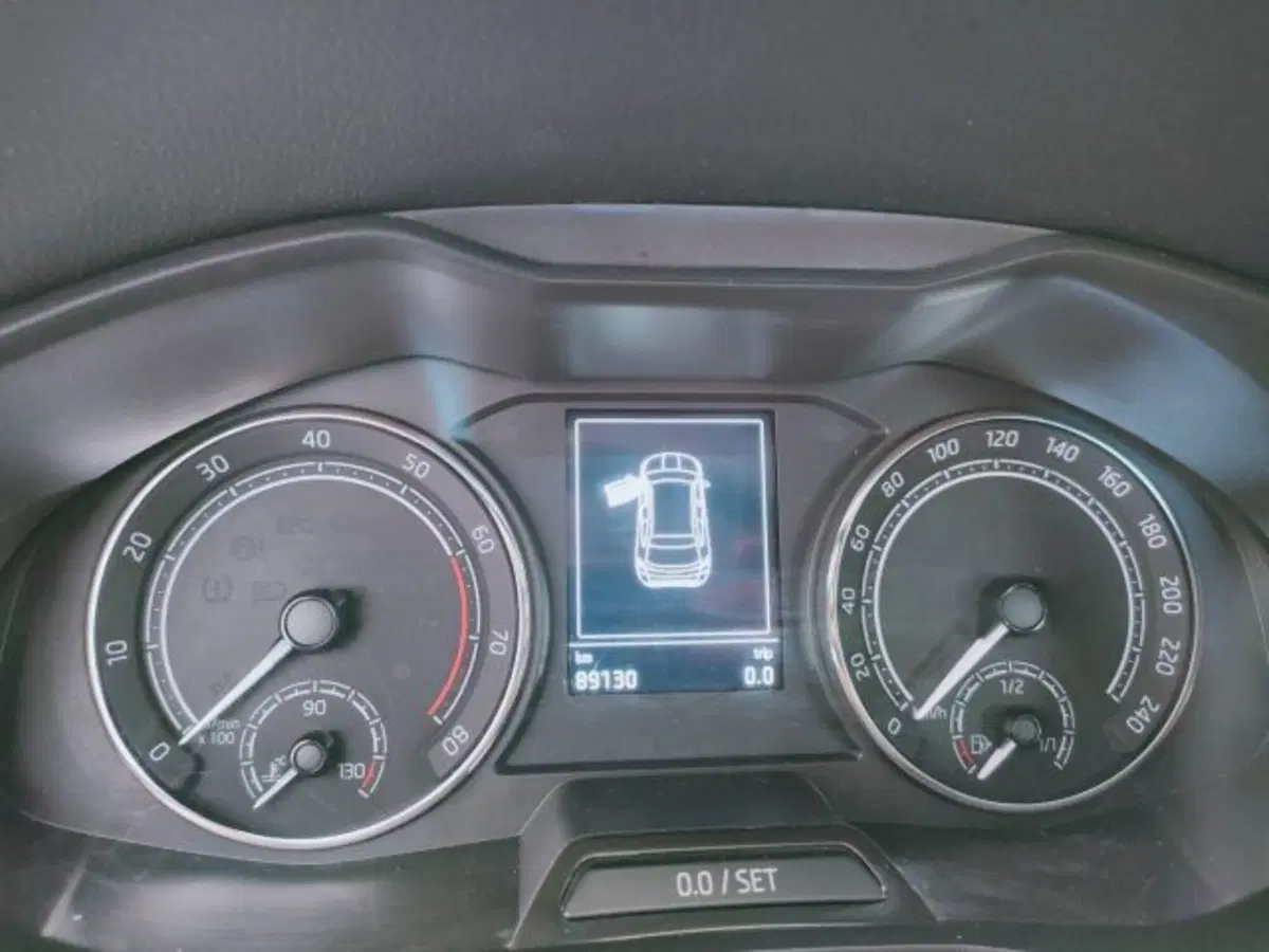 Skoda Kamiq usata a Teramo (17)