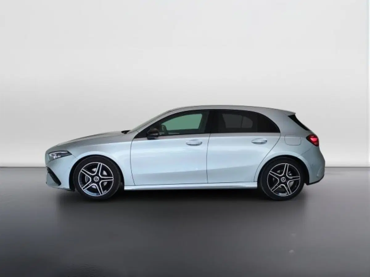 Mercedes-Benz Classe A Sedan usata a Teramo (8)