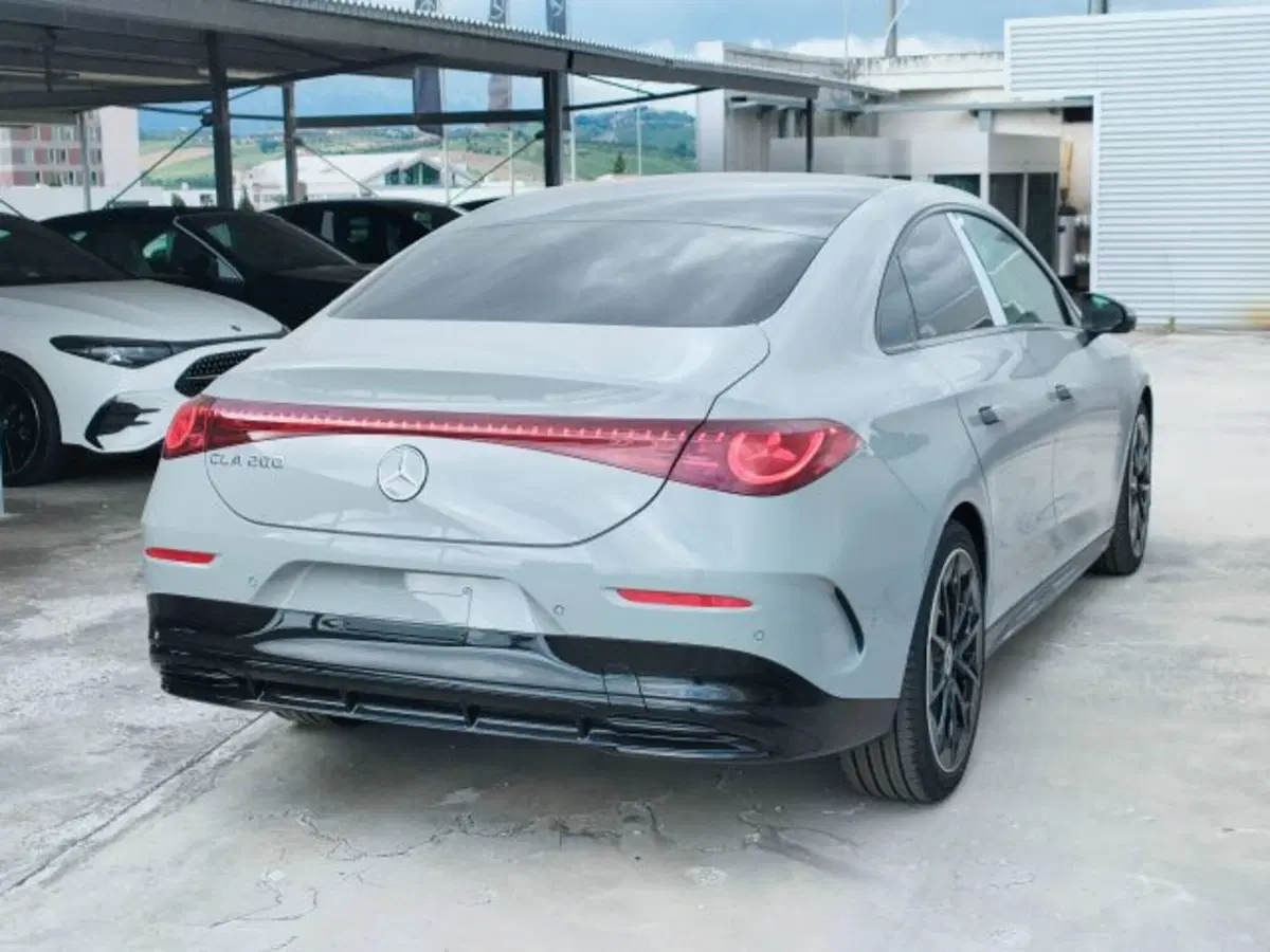 Mercedes-Benz CLA nuova a Teramo (6)