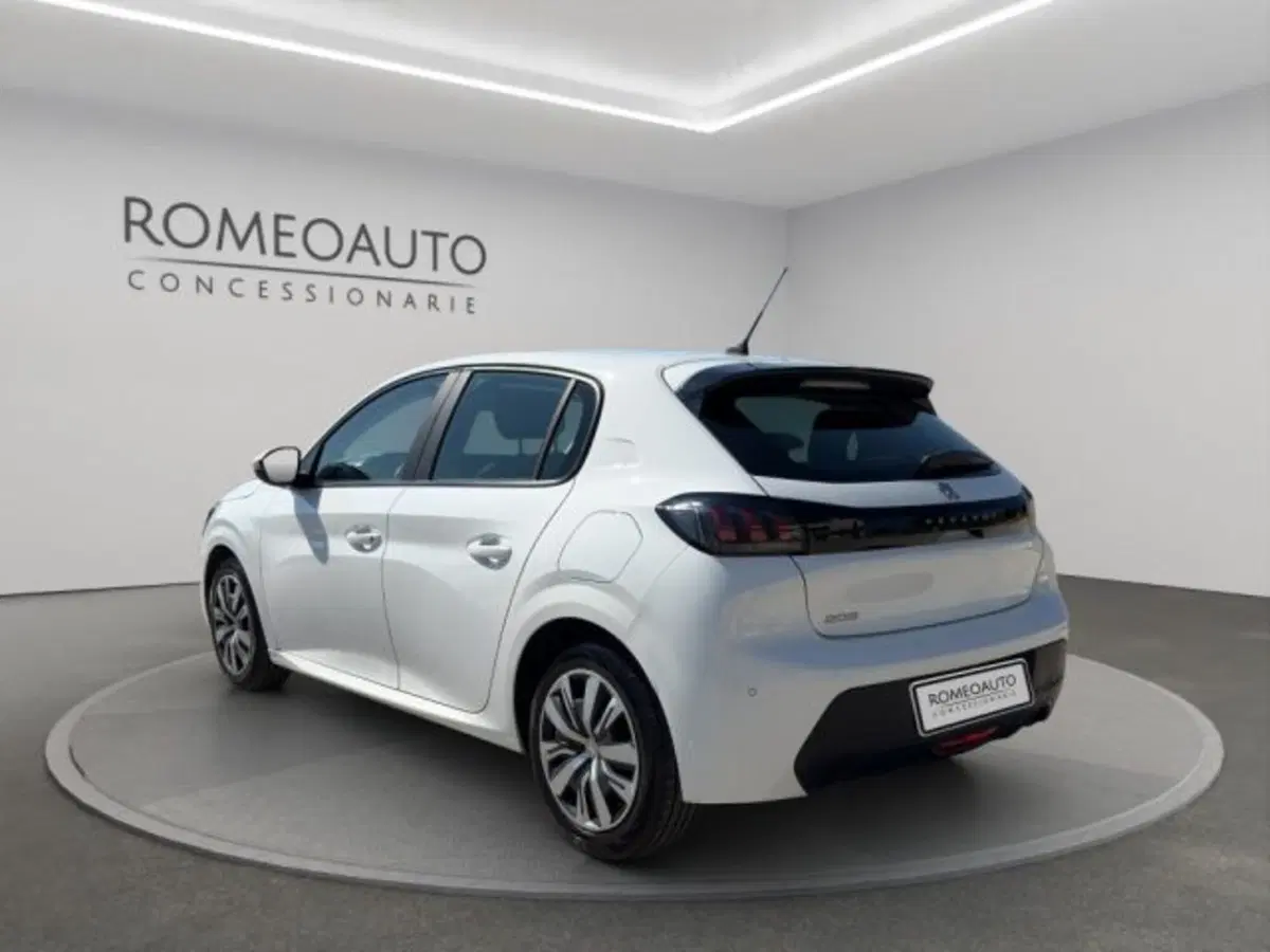 Peugeot 208 usata a Perugia (4)