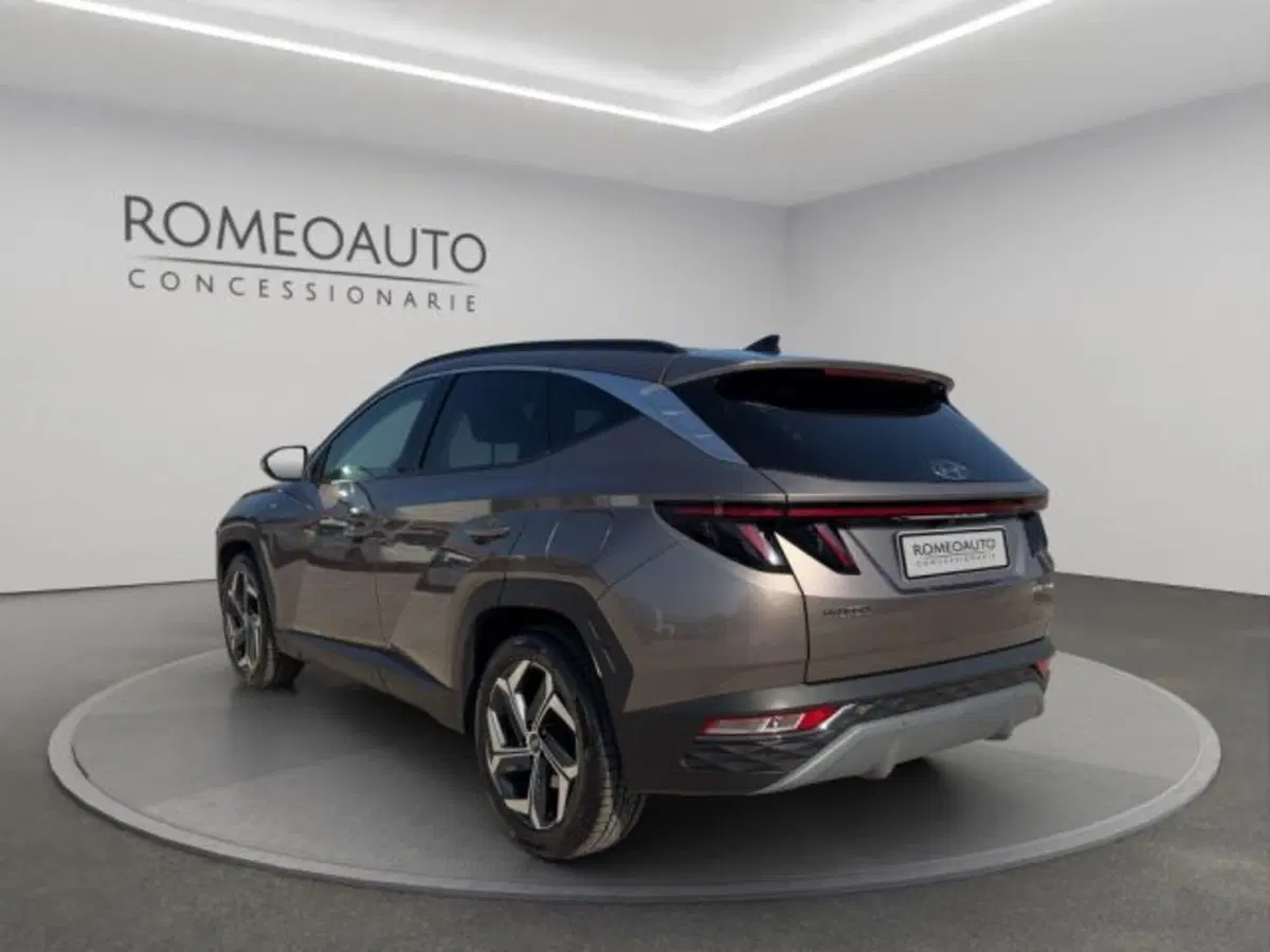 Hyundai Tucson nuova a Perugia (4)