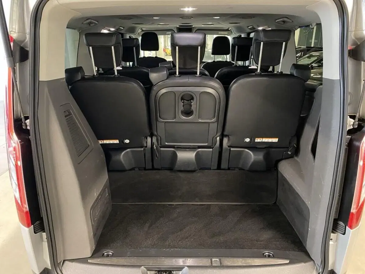 Ford Tourneo Custom usata a Torino (10)