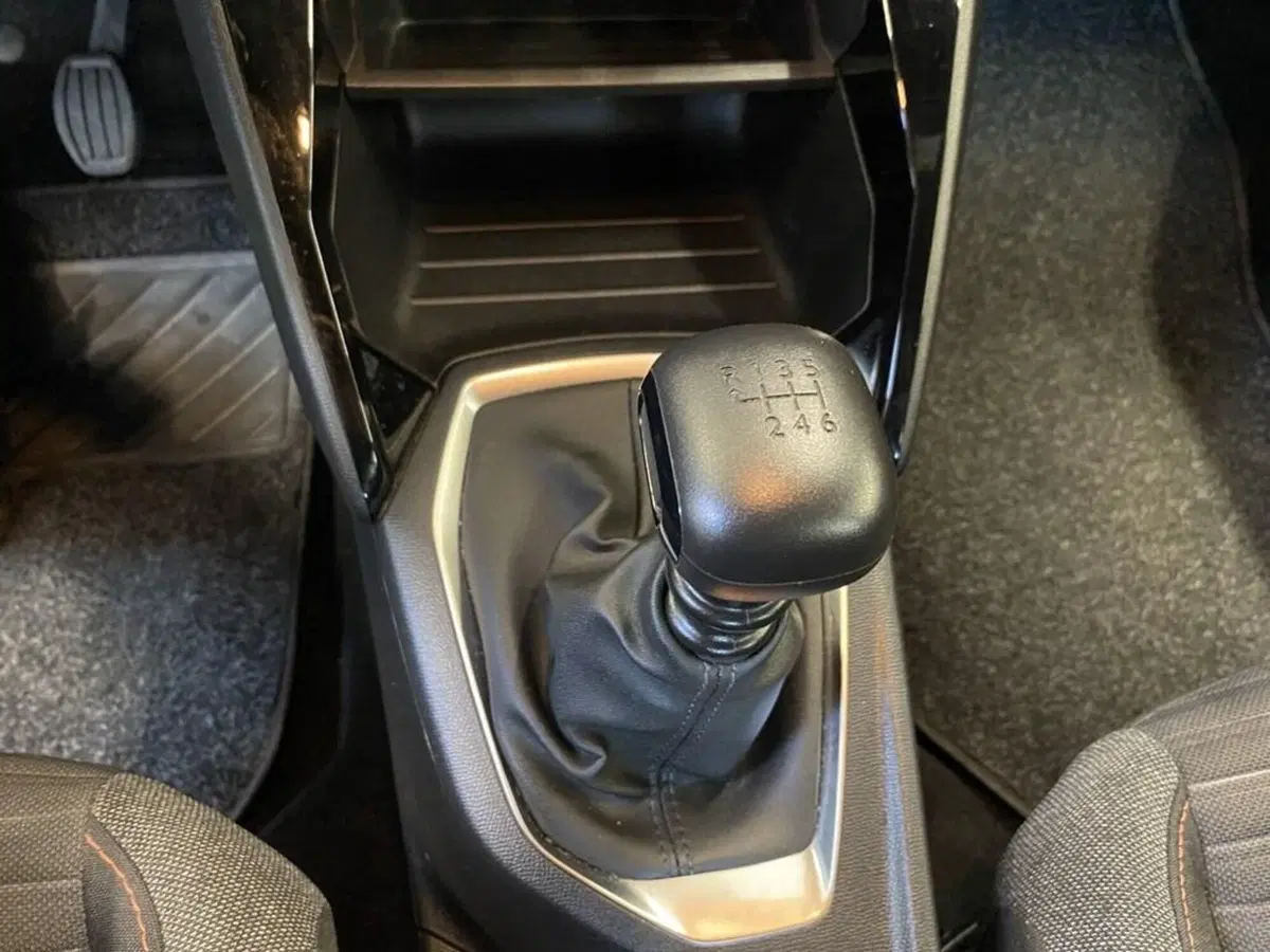 Peugeot 2008 usata a Torino (11)