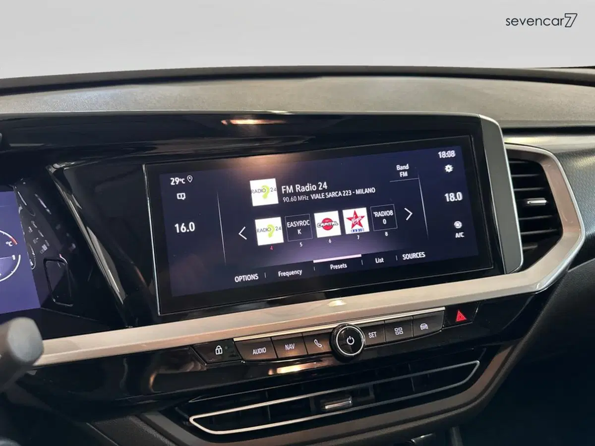Opel Grandland usata a Verona (11)