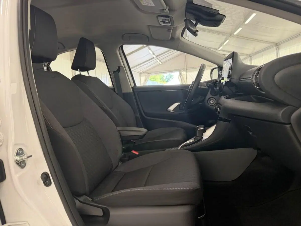 Toyota Yaris Cross usata a Monza e Brianza (10)