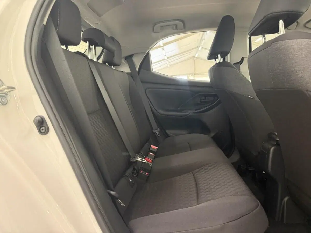 Toyota Yaris Cross usata a Monza e Brianza (11)