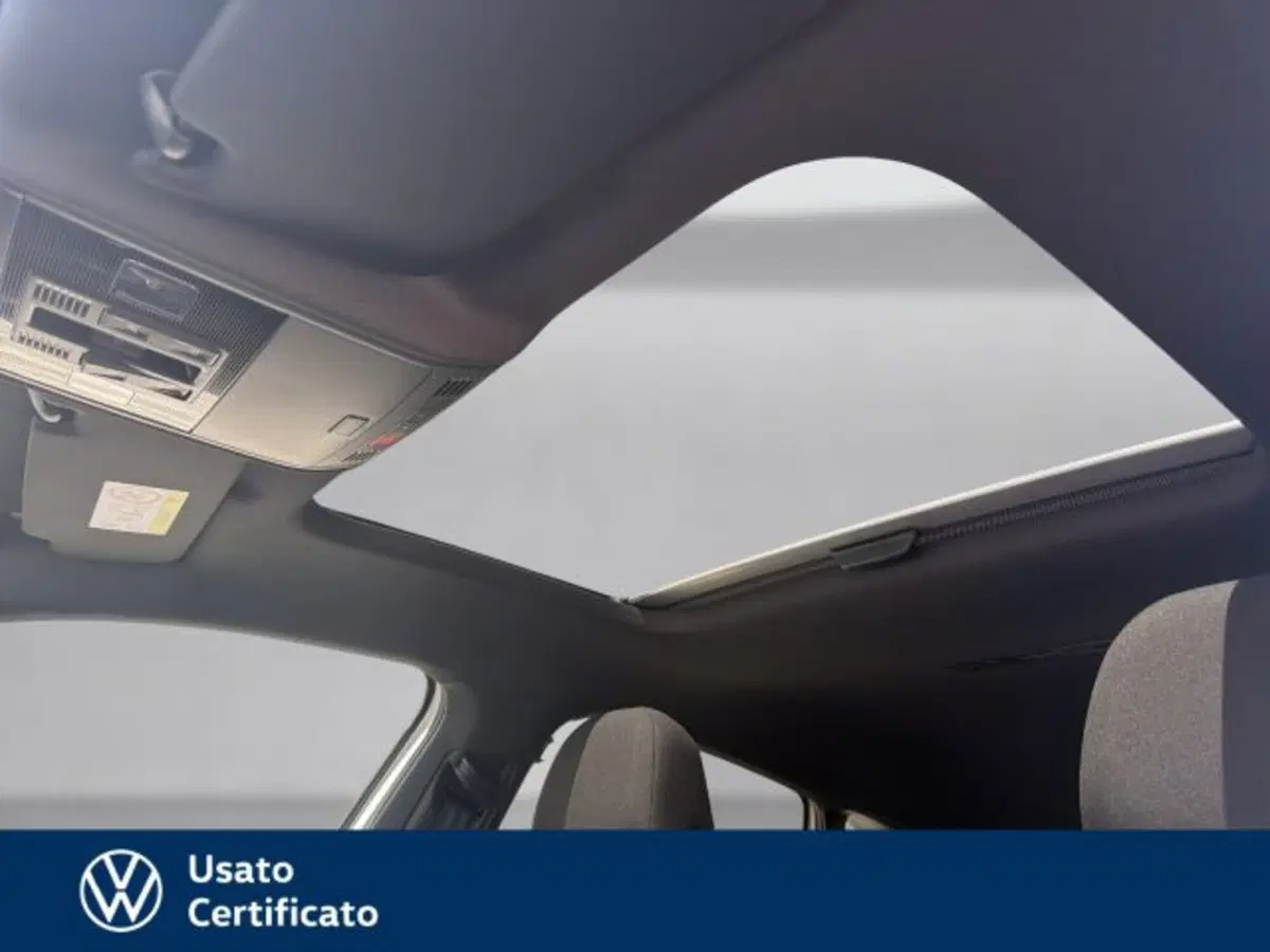 Volkswagen Taigo nuova a Vicenza (16)
