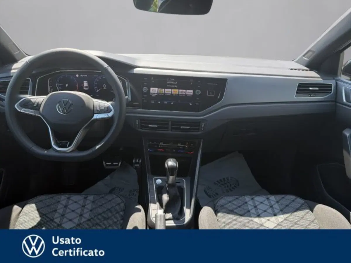 Volkswagen Taigo nuova a Vicenza (8)