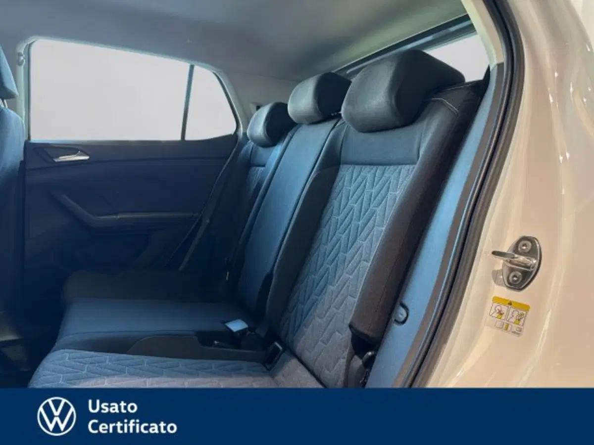 Volkswagen T-Cross nuova a Vicenza (12)