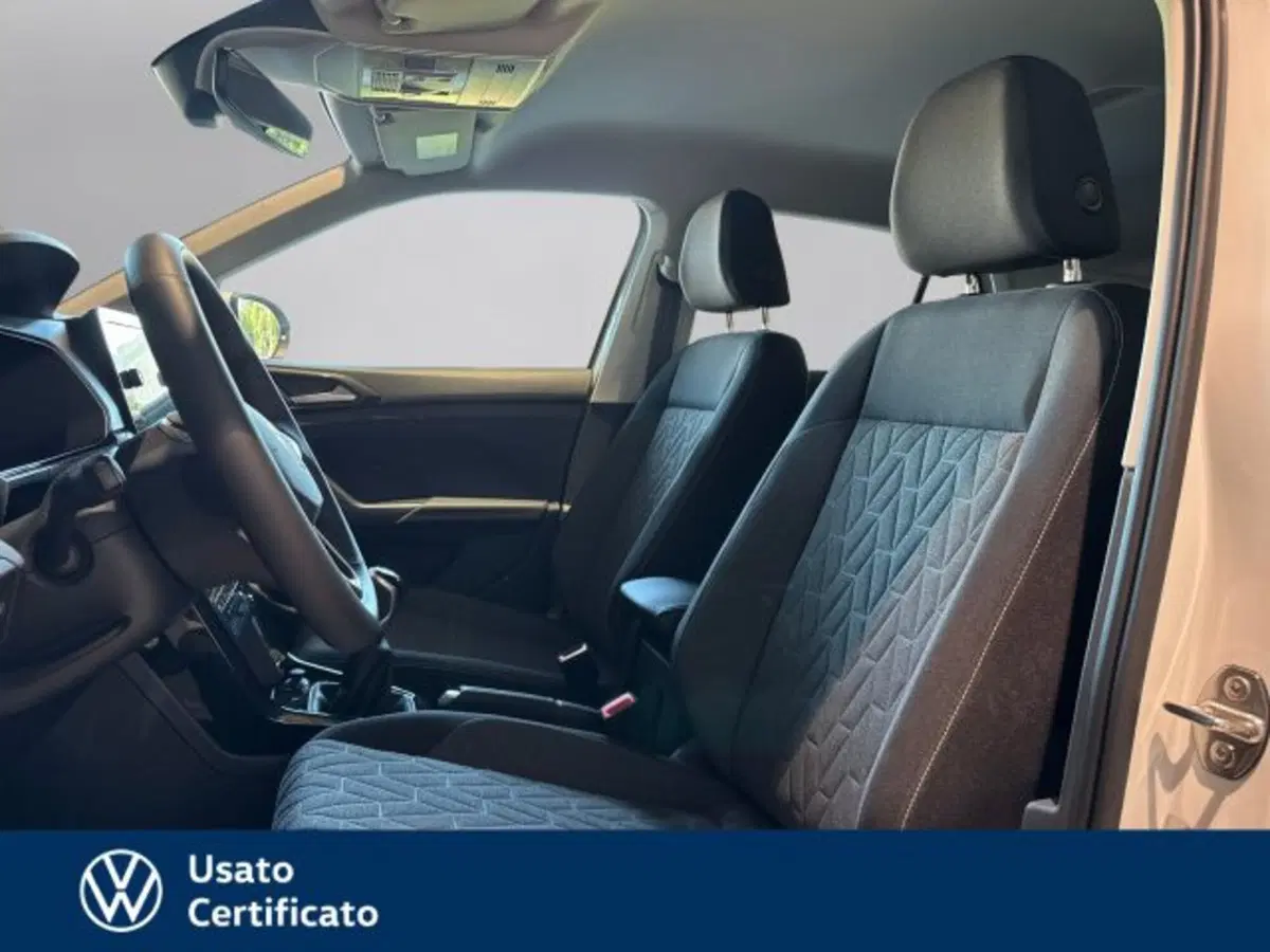Volkswagen T-Cross nuova a Vicenza (13)