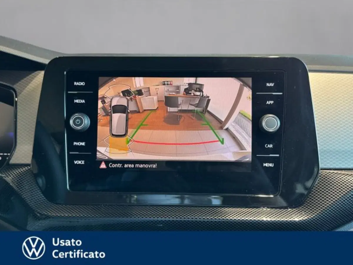 Volkswagen T-Cross nuova a Vicenza (15)