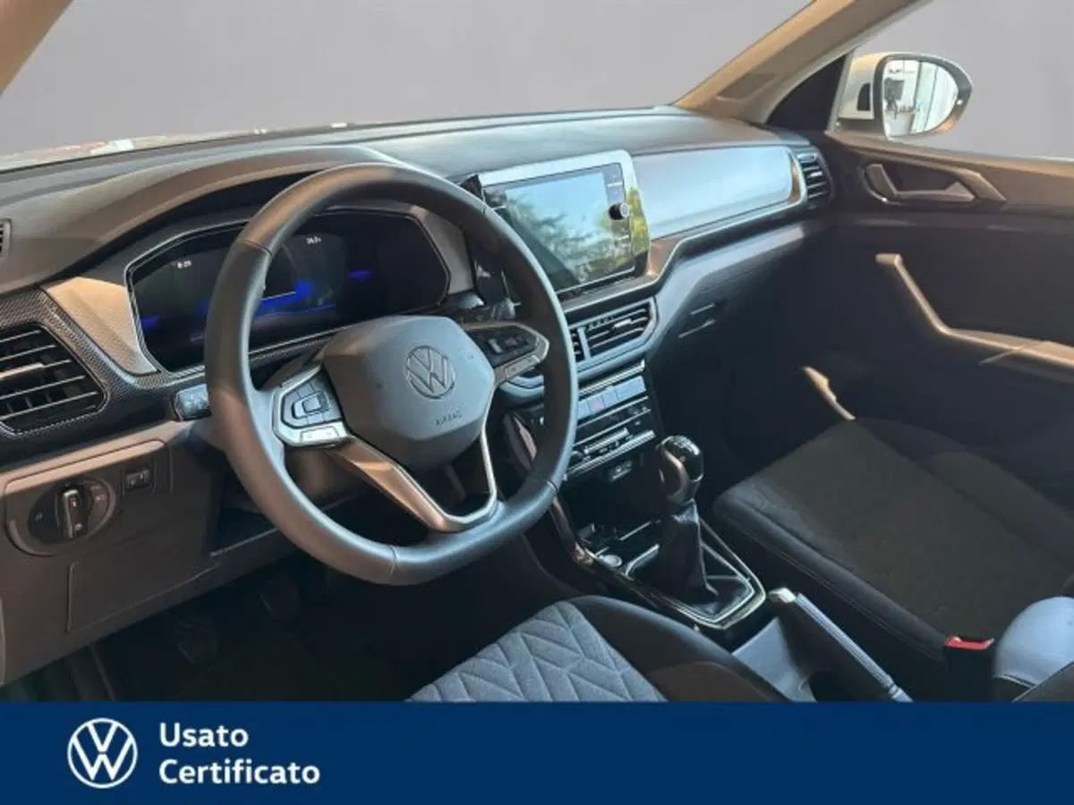 Volkswagen T-Cross nuova a Vicenza (7)