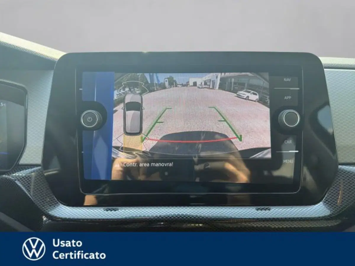 Volkswagen T-Cross nuova a Vicenza (15)