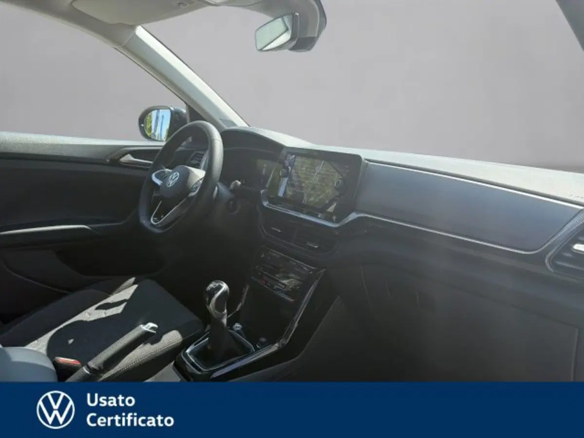 Volkswagen T-Cross nuova a Vicenza (6)
