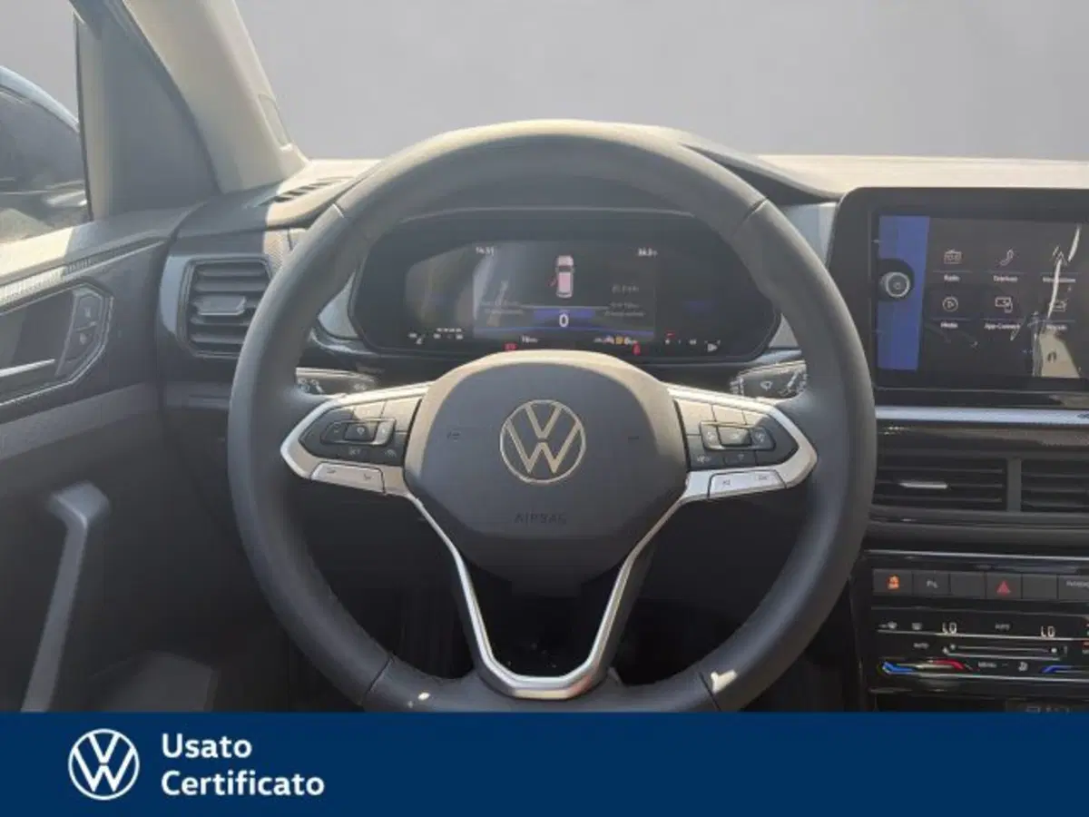 Volkswagen T-Cross nuova a Vicenza (9)