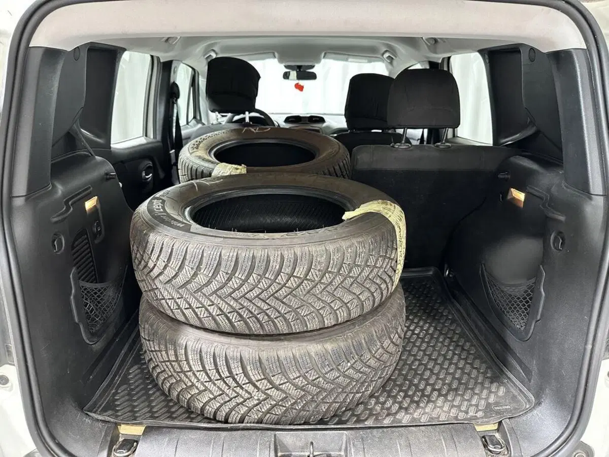 Jeep Renegade usata a Sondrio (13)
