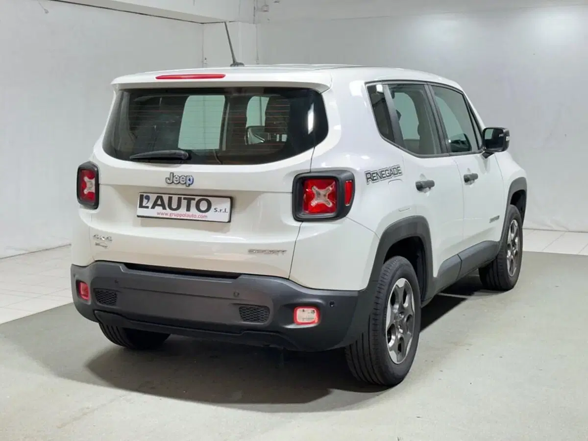 Jeep Renegade usata a Sondrio (4)