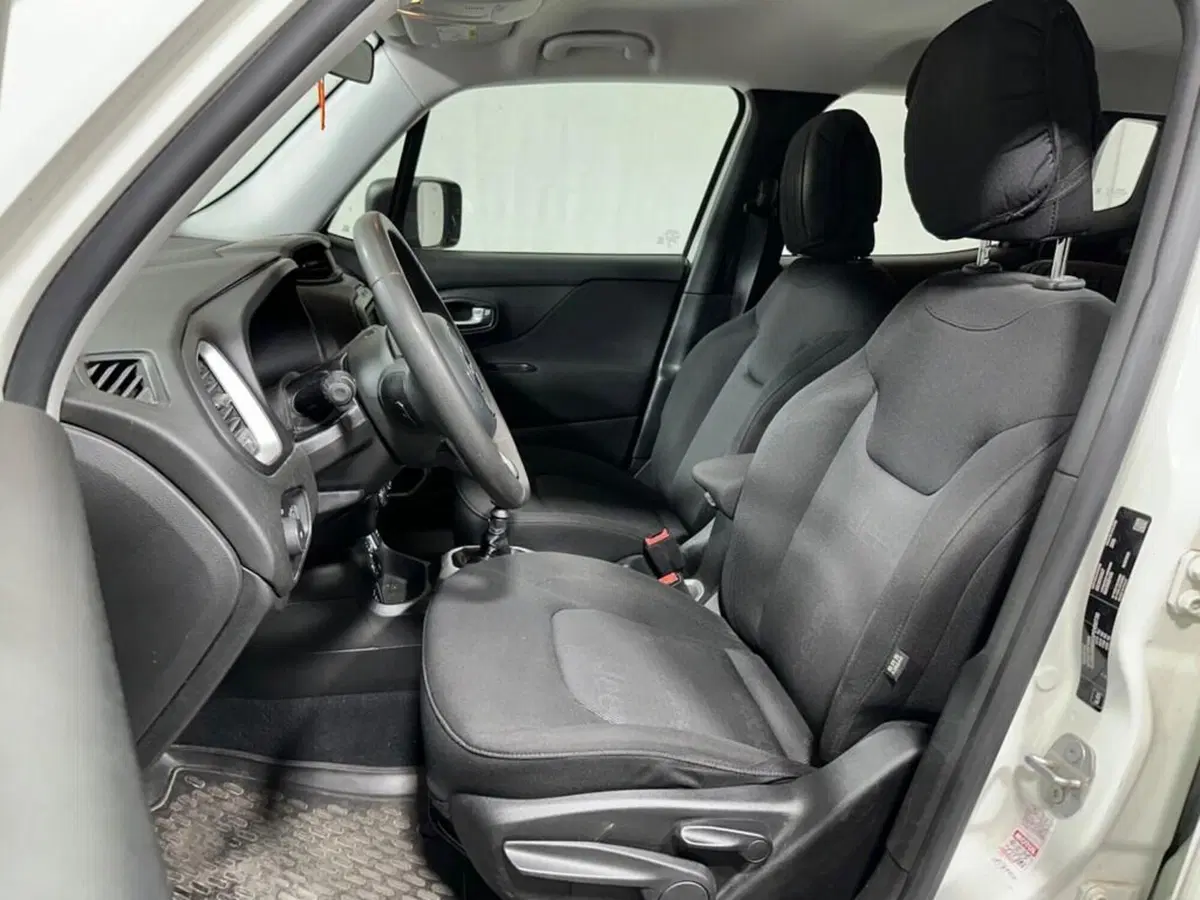 Jeep Renegade usata a Sondrio (9)
