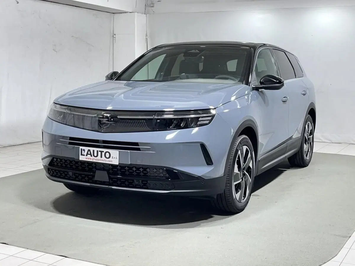Opel Grandland nuova a Sondrio