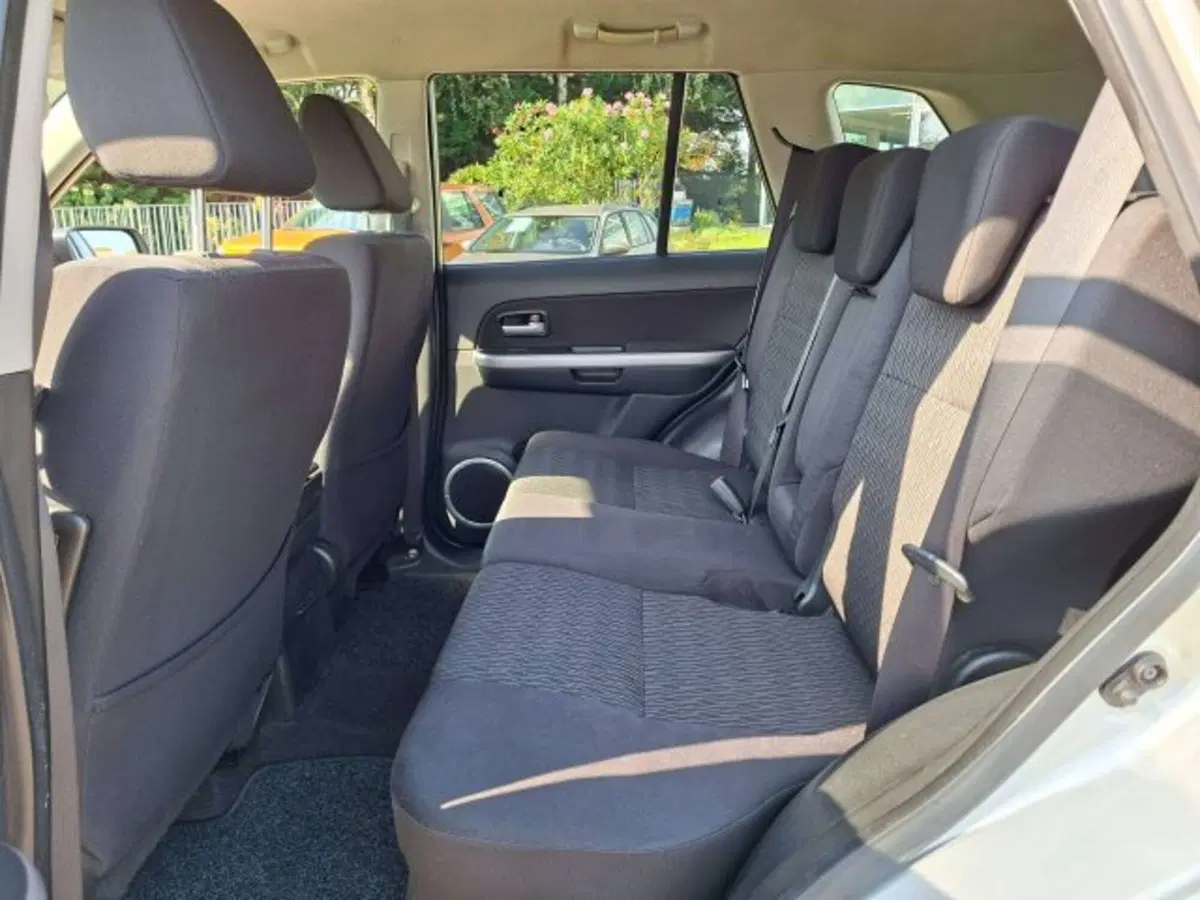 Suzuki Grand Vitara usata a Como (6)